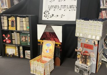 Rencontre avec les 1ères AA et les 4èmes pour l’exposition du 2nd empire : progrès scientifiques, la mode, le monde ouvrier…